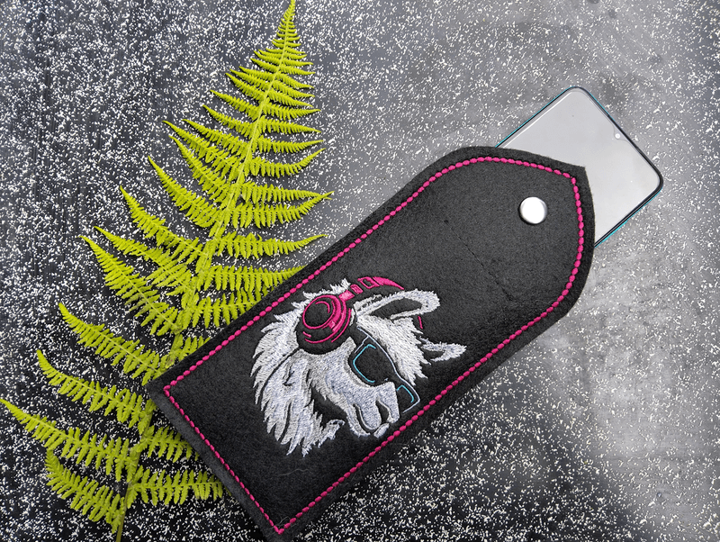 Llama Light Effect Phone Case ITH by Atelier RoCas