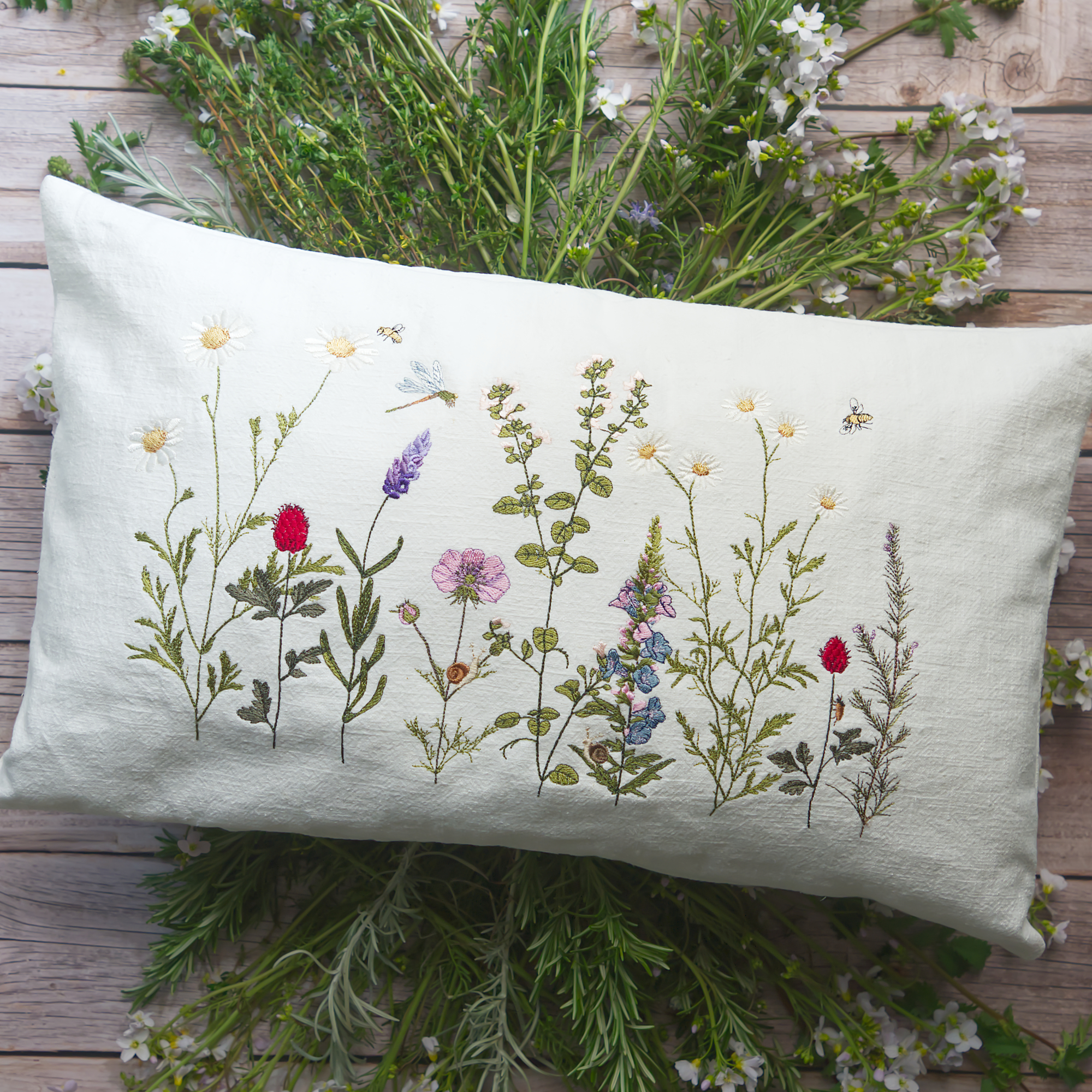 Embroidery design Kräuterwiese by CoraDesign